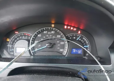 2014 Toyota Camry Le z USA, uszkodzony, nr VIN 4T4BF1FK3ER383164